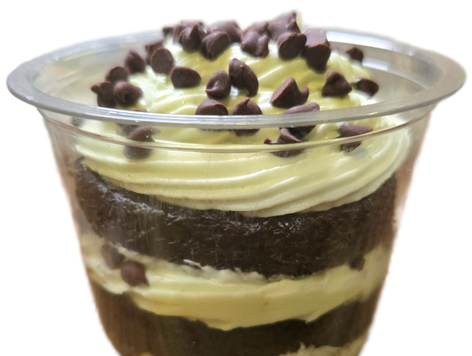 Mint Choco Chip Cake Cup