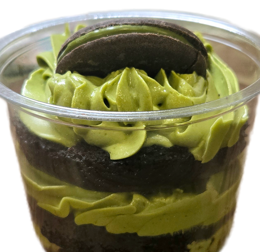 Matcha Dubai Chocolate Cake Cup